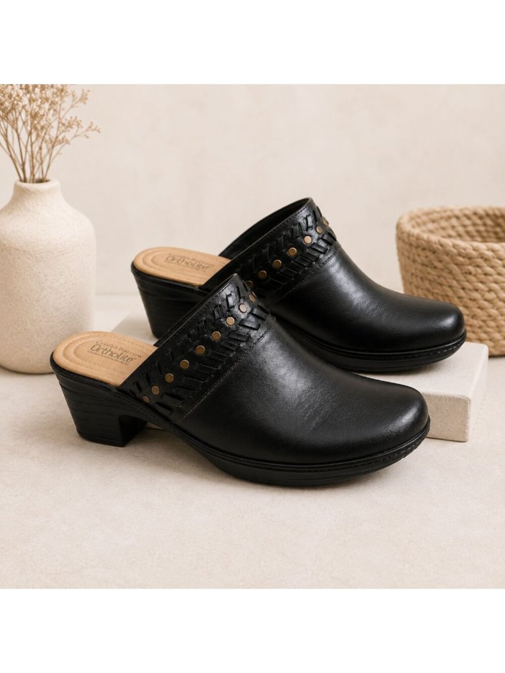 Croft Barrow Ortholite Clogs Size 9M Black Slip On Mule Studded Heel Casual Shoe